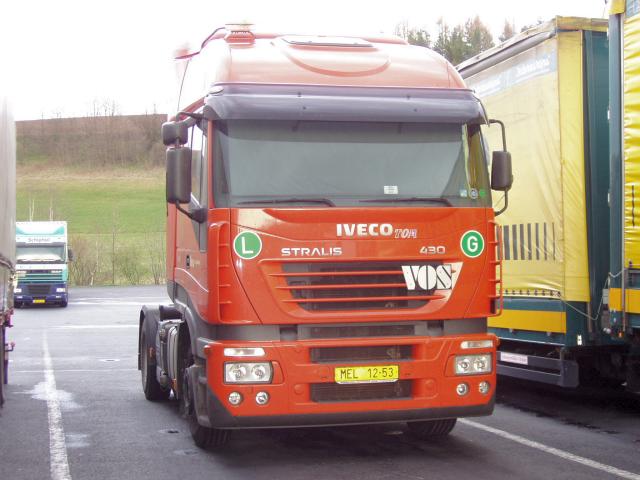 Iveco-Stralis-AS440S43-orange-Holz-040504-1-CZ.jpg