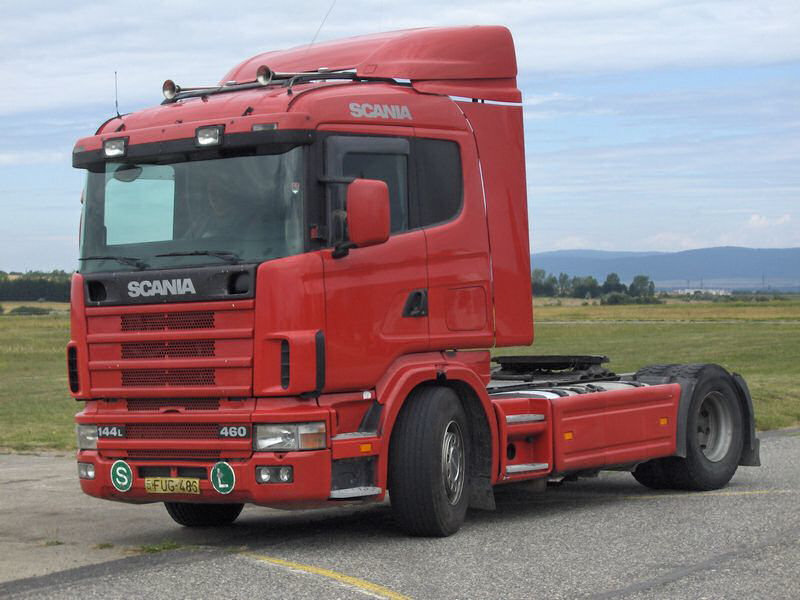 HUN-Scania-144-L-460-rot-Decsi-090308-01.jpg