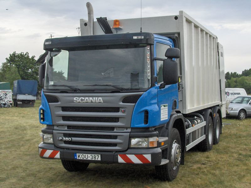 HUN-Scania-P-380-blau-Decsi-090308-02.jpg