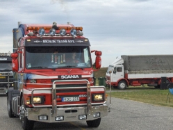 HUN-Scania-143-H-450-rot-Decsi-090308-01