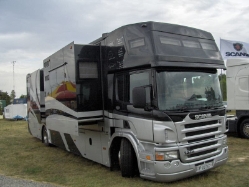 HUN-Scania-P-310-schwarz-Decsi-090308-01
