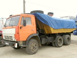 Kamaz-orange-Vorechovsky-170907-01-HUN