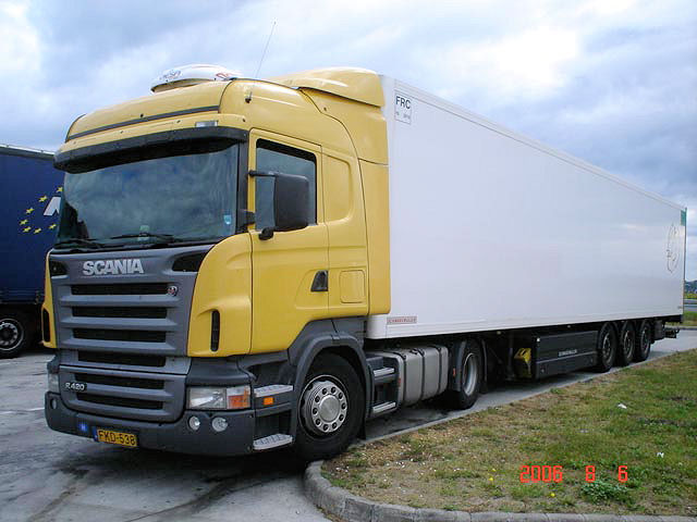 Scania-R-420-Pamona-Kovacs-311206-01-HUN.jpg