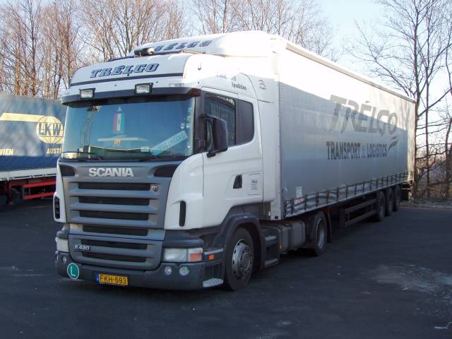 Scania-R-420-Trelgo-Holz-170205-01-HUN.jpg
