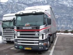 Scania-164-L-580-Intermontana-Fustinoni-161205-01-HUN
