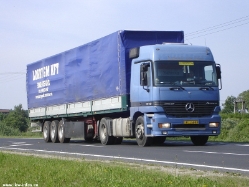 HUN-MB-Actros-1840-Lorry-GM-Halasz-010808-01
