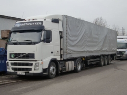 BY-Volvo-FH-400-weiss-DS-300610-01