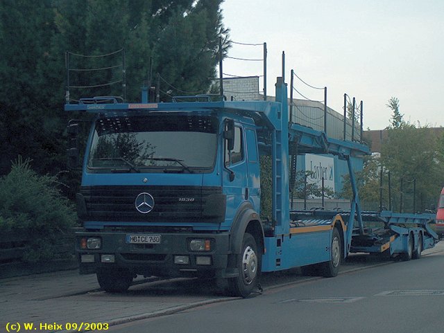 MB-SK-1838-Autotransporter-blau.jpg