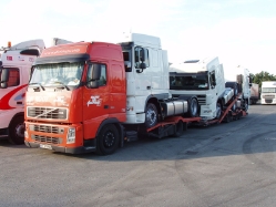 Volvo-FH12-380-deRooy-Holz-080607-01