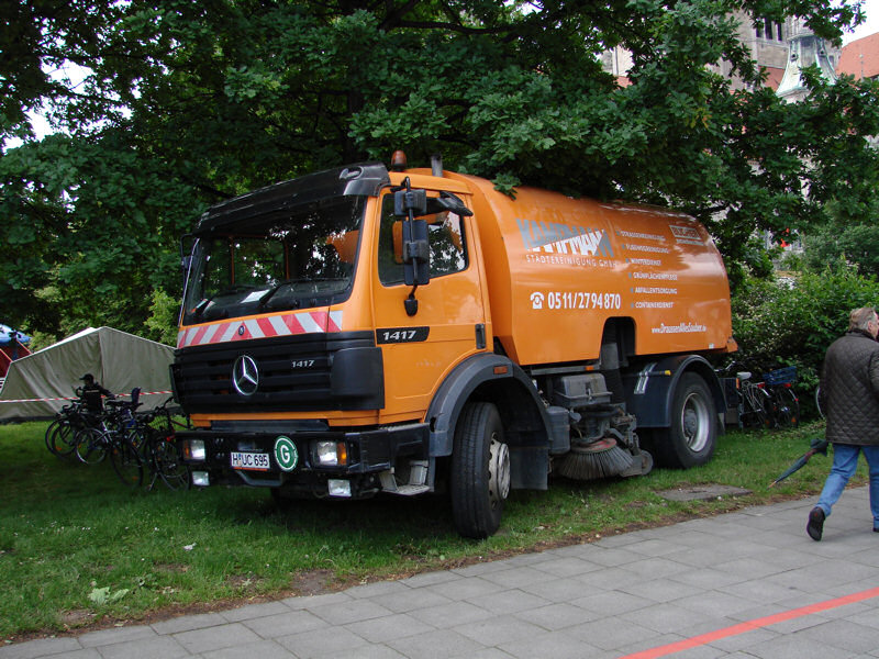 MB-SK-II-1417-orange-Weddy-020907-02.jpg - Clemens Weddy