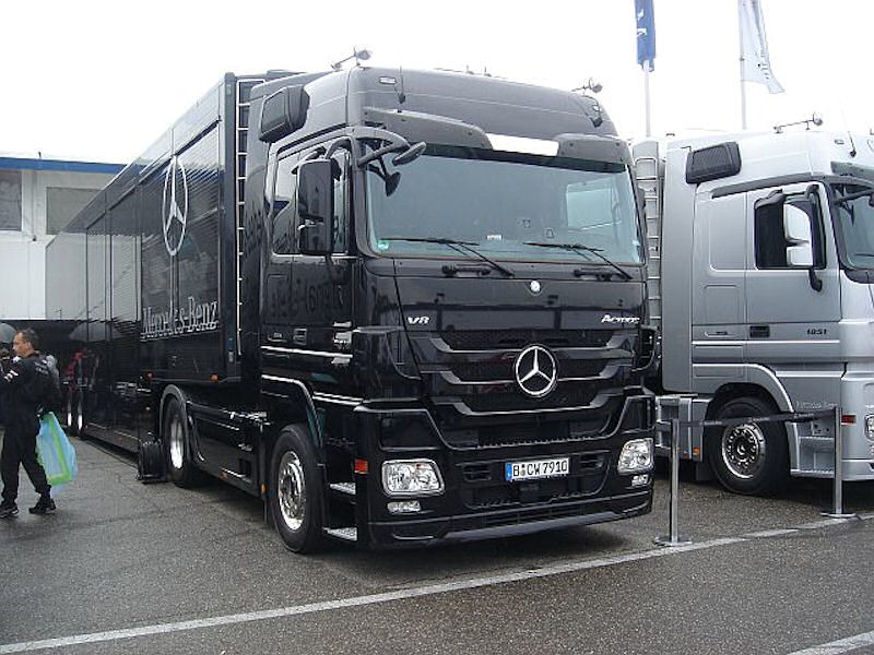 MB-Actros-3-CharterWay-Strauch-050609-01.jpg