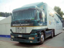 MB-Actros-Renault-Sport-Strauch.-130806-01