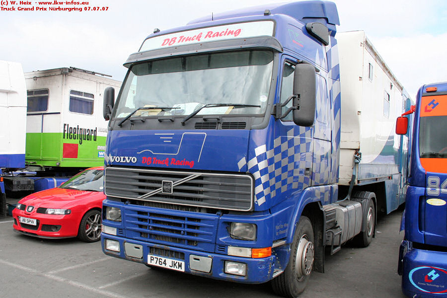 Volvo-FH12-DB-Truck-Racing-090907-01.jpg