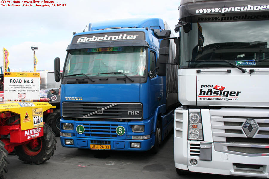 Volvo-FH12-blau-090907-01.jpg