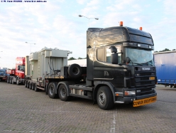 Scania-164-G-580-schwarz-270608-03