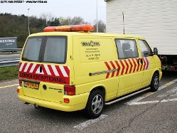 VW-T5-van-Bostel-110407-01