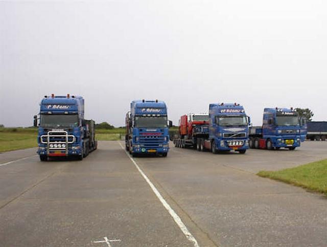 Scania-Volvo-MAN-Adams-Liszewski-150604-1.jpg - Thomas Liszewski