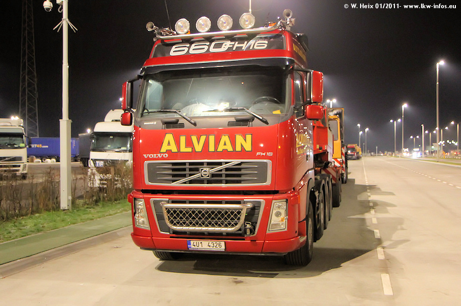 Volvo-FH16-660-Alvian-110111-07.jpg