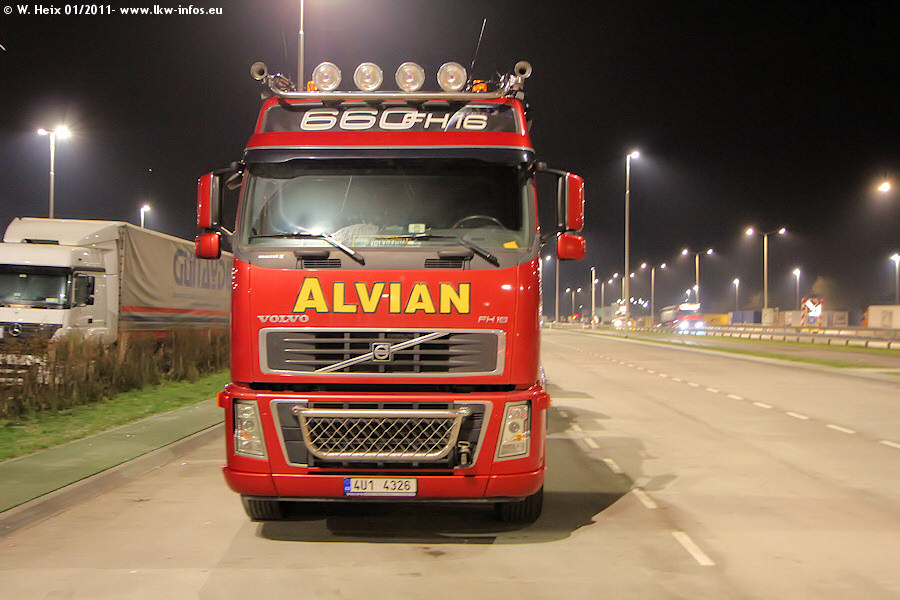 Volvo-FH16-660-Alvian-110111-08.jpg