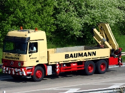 MB-Actros-Baumann-Ackermans-260507-01