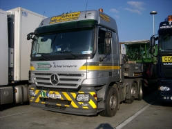 MB-Actros-MP2-2546-Geser-Mittendorf-181209-01
