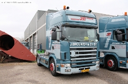 Scania-124-L-420-JBT-Brouwer-151108-01