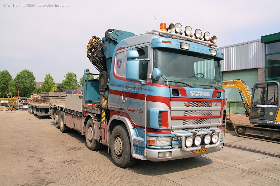 Scania-124-G-420-Brouwer-310508-01.jpg