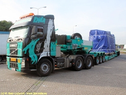 Volvo-FH12-500-Connect-251006-10
