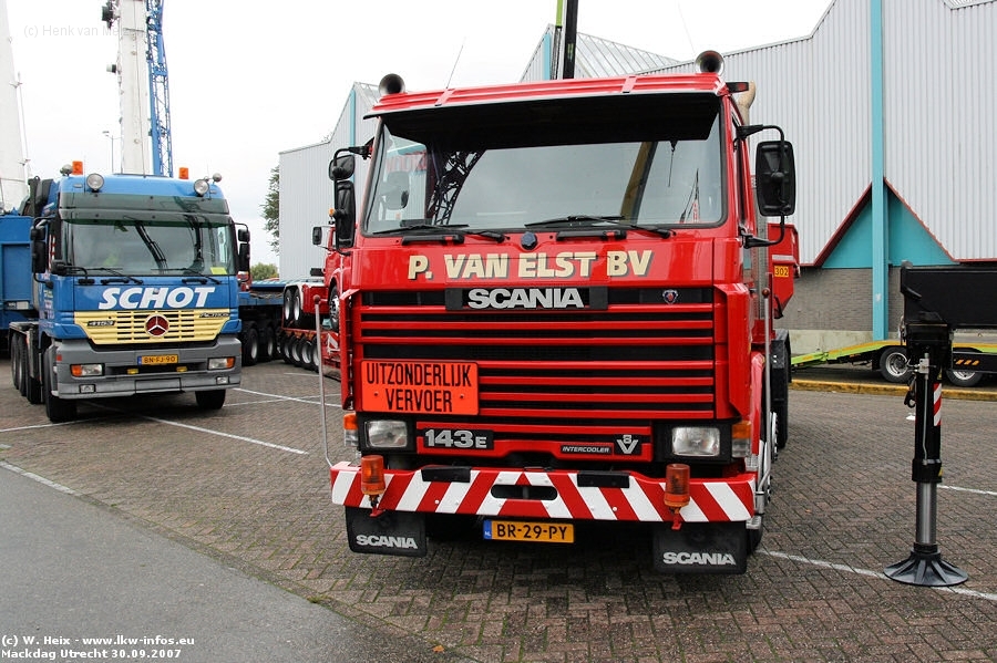 Scania-143-E-van-Elst-300907-04.jpg