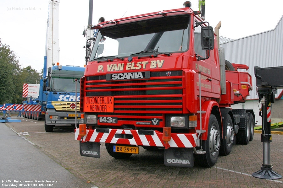 Scania-143-E-van-Elst-300907-05.jpg