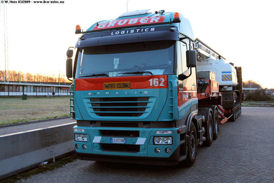 Iveco-Stralis-AS-440-S-54-162-Gruber-200309-01.jpg