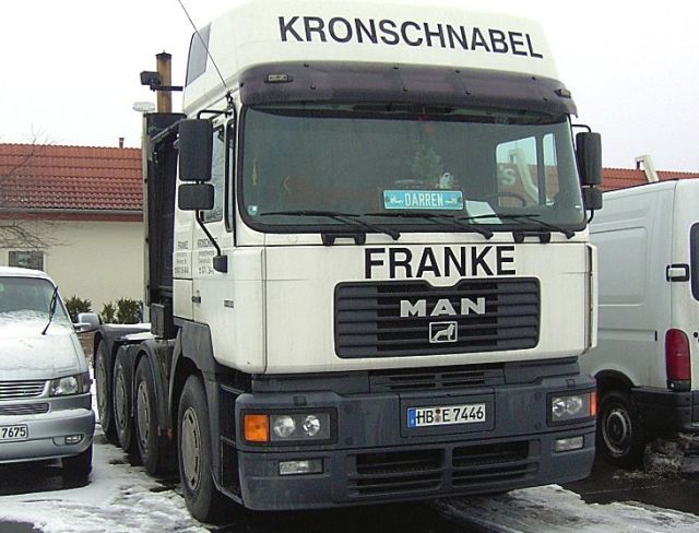 MAN-F2000-Evo-41604-Kronschnabel-Franke-Doerrer-081204-1.jpg - H. Dörrer