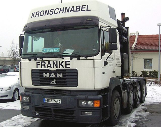 MAN-F2000-Evo-41604-Kronschnabel-Franke-Doerrer-081204-2.jpg - H. Dörrer