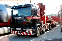 Scania-164-G-580-Mammoet-DE-Bursch-150810-02
