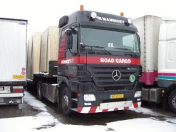 MB-Actros-1844-MP2-Mammoet-Holz-180105-1