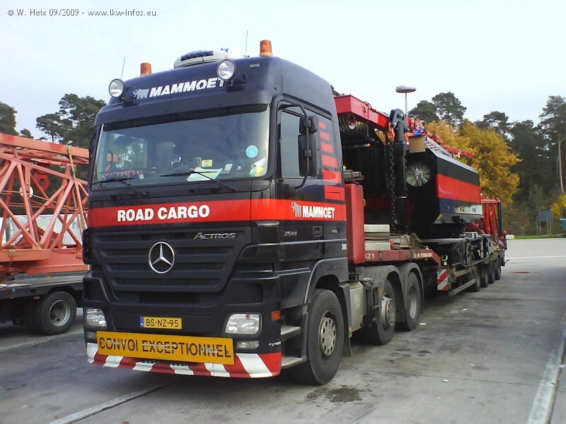 MB-Actros-MP2-2544-Mammoet-Andes-211208-01.jpg - Frank Andes