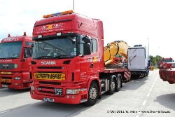 Scania-R-480-Potteries-110811-02