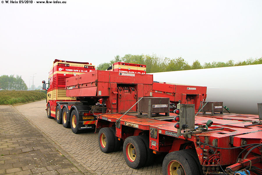 Scania-164-G-580-Rafn-090510-14.jpg