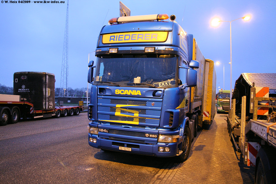 Scania-164-L-580-Riederer-090409-12.jpg