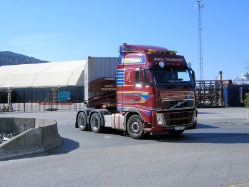 NOR-Volvo-FH12-500-Royal-Transport-Stober-250208-01