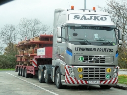 Volvo-FH16-660-Sajko-MWolf-031208-01