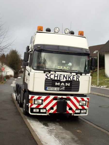 MAN-FE-41530-Schenker-Falz-120406-04-H.jpg - D. Falz