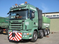 Scania-R-Schindler-Senzig-151208-01