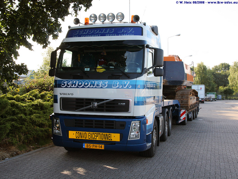 Volvo-FH-440-Schoones-130808-04.jpg