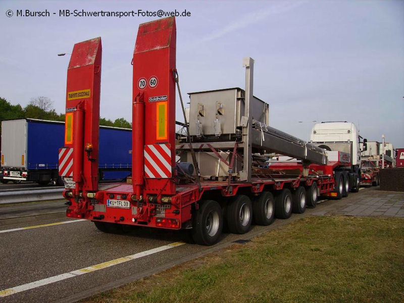 Scania-R-560-Sondertransporte-Bursch-240407-04.jpg - Manfred Bursch