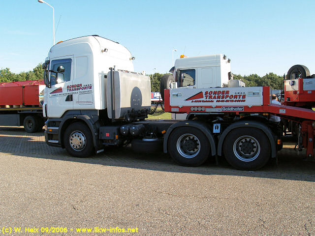 Scania-R-560-Sondertransporte-220906-04.jpg