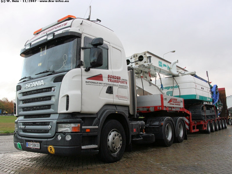 Scania-R-560-Sondertransporte-33-091107-08.jpg