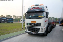 Volvo-FH16-660-Sondertransporte-270510-05