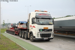 Volvo-FH16-660-Sondertransporte-270510-11