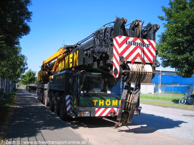 Liebherr-LTM-1400-1-Thoemen-Zech-081205-00.jpg - Tony Zech